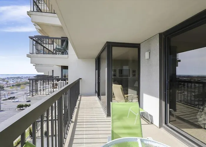 Holiday home Sunny With Balcony Game Pools Sauna & Gym Ocean City